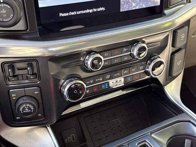 2026 White Ford F-150 Platinum 4X4 Truck