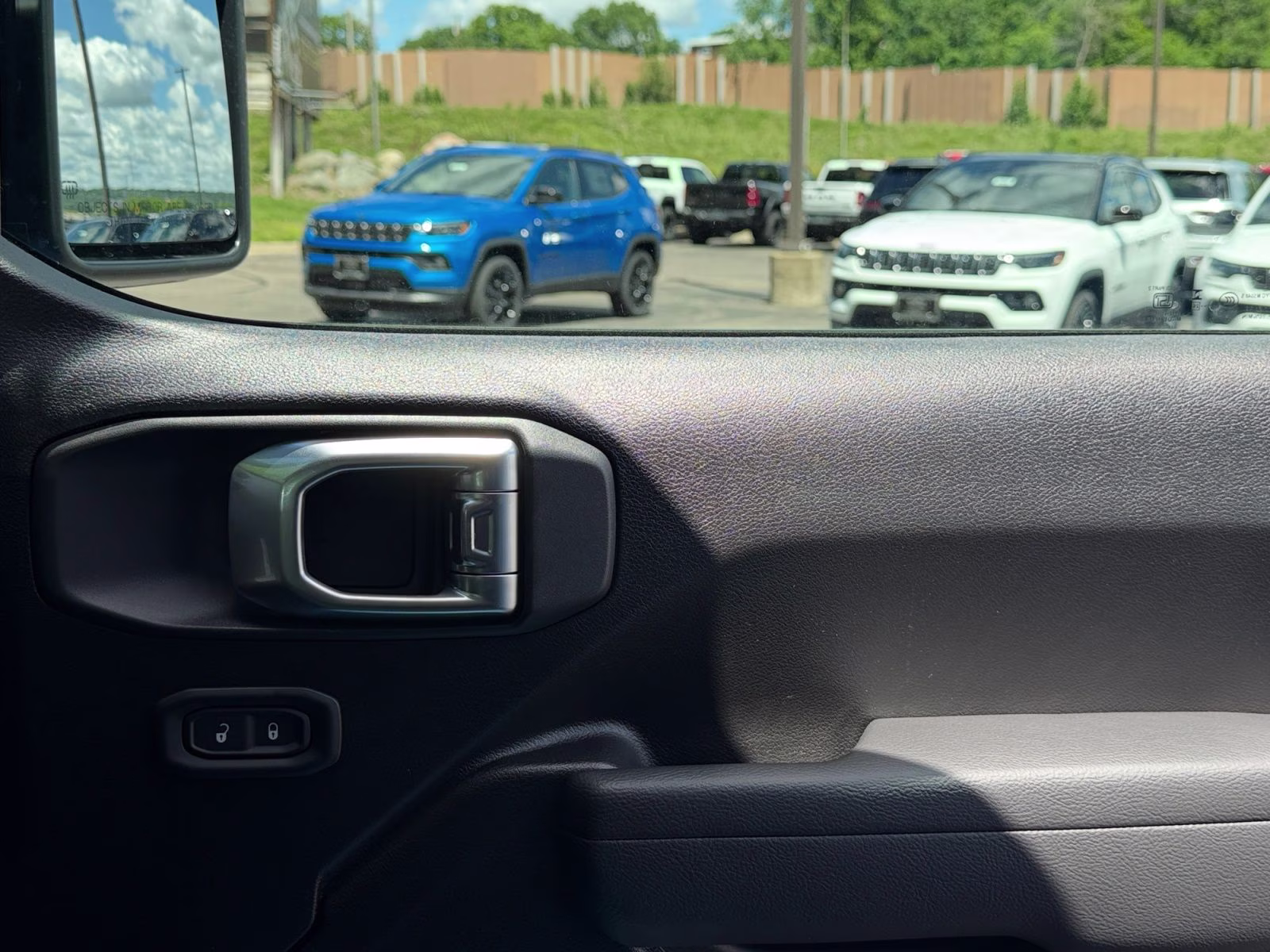 2026 Hydro Blue Pearl Coat Jeep Wrangler Willys 4X4 SUV