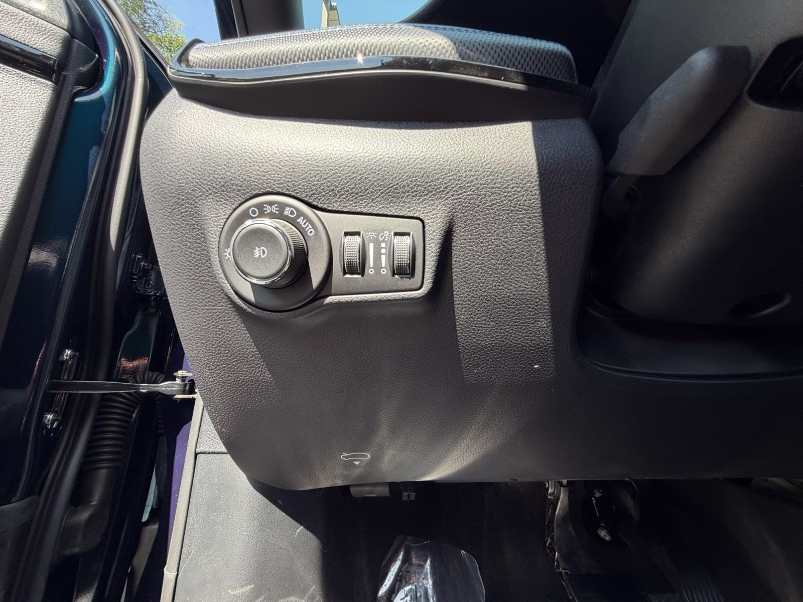 2026 Fathom Blue Pearl Coat Jeep Compass Latitude 4X4 SUV