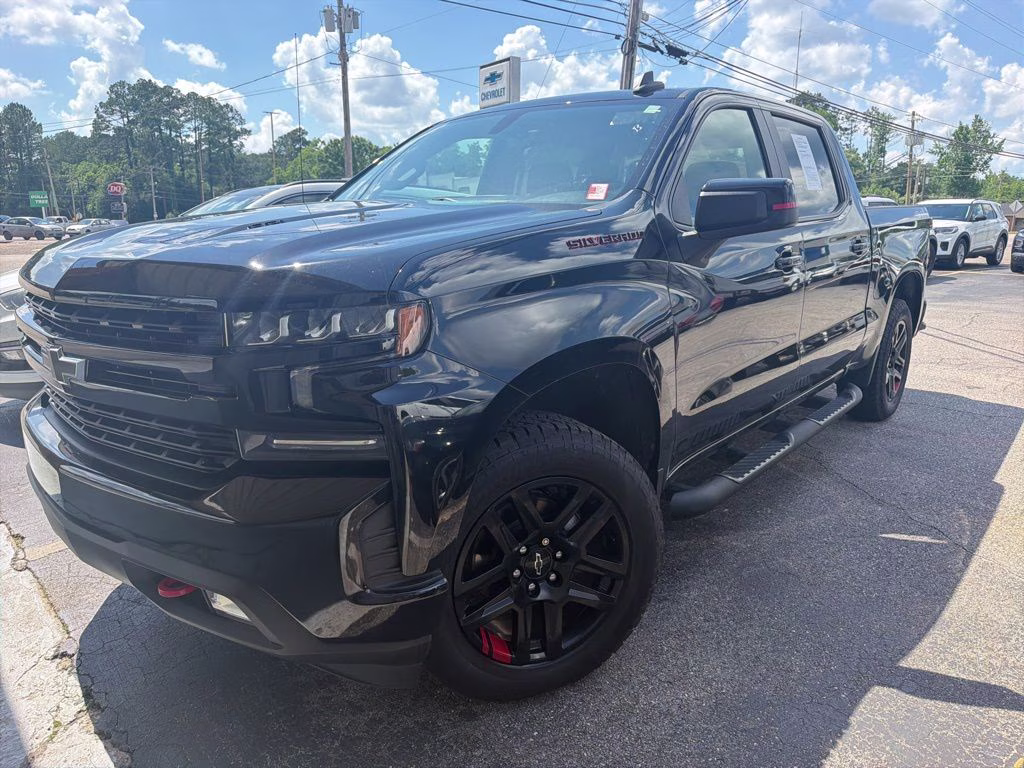 2022 Chevrolet Silverado 1500 RST 4X4 Crew Cab Short Box's photo