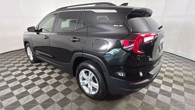 2022 Ebony Twilight Metallic GMC Terrain SLE AWD SUV