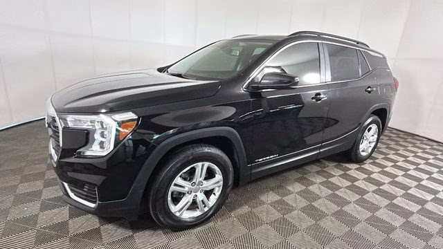 2022 Ebony Twilight Metallic GMC Terrain SLE AWD SUV