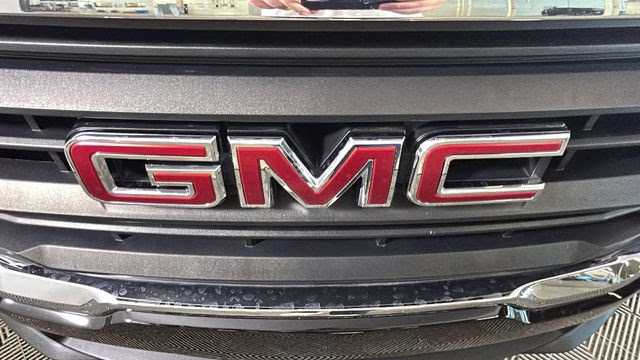 2022 Ebony Twilight Metallic GMC Terrain SLE AWD SUV