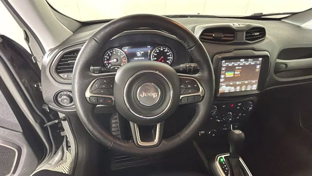 2022 Sting-Gray Clearcoat Jeep Renegade Latitude 4X4 SUV
