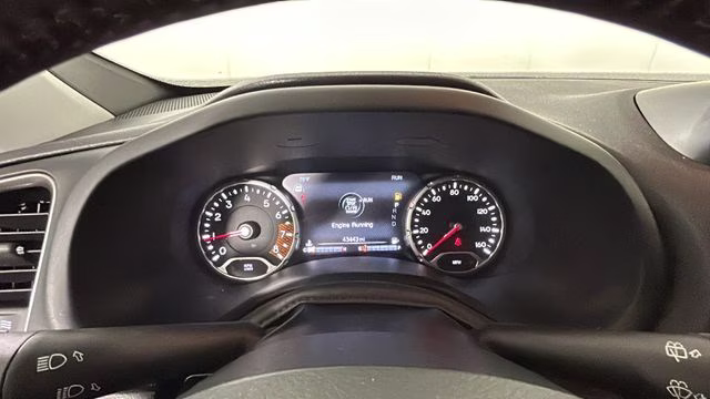 2022 Sting-Gray Clearcoat Jeep Renegade Latitude 4X4 SUV