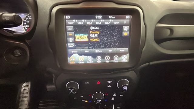 2022 Sting-Gray Clearcoat Jeep Renegade Latitude 4X4 SUV