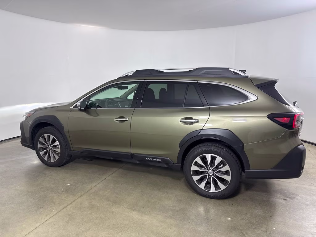 2025 Magnetite Gray Metallic Subaru Outback Touring XT AWD SUV