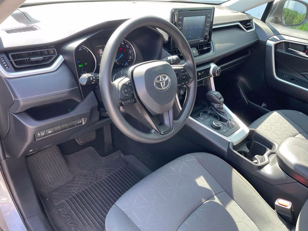 2021 Silver Sky Metallic Toyota RAV4 Hybrid XLE AWD SUV