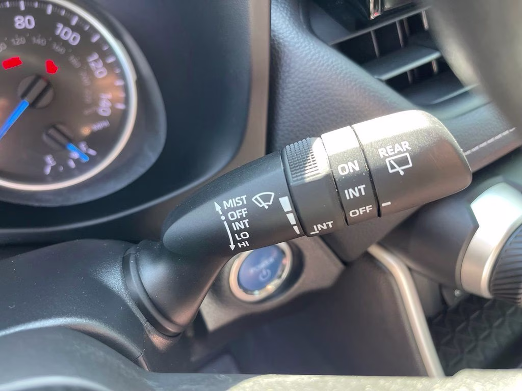 2021 Silver Sky Metallic Toyota RAV4 Hybrid XLE AWD SUV
