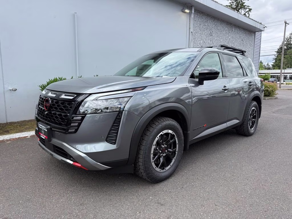 2026 Gun Metallic Nissan Pathfinder Rock Creek 4X4 SUV