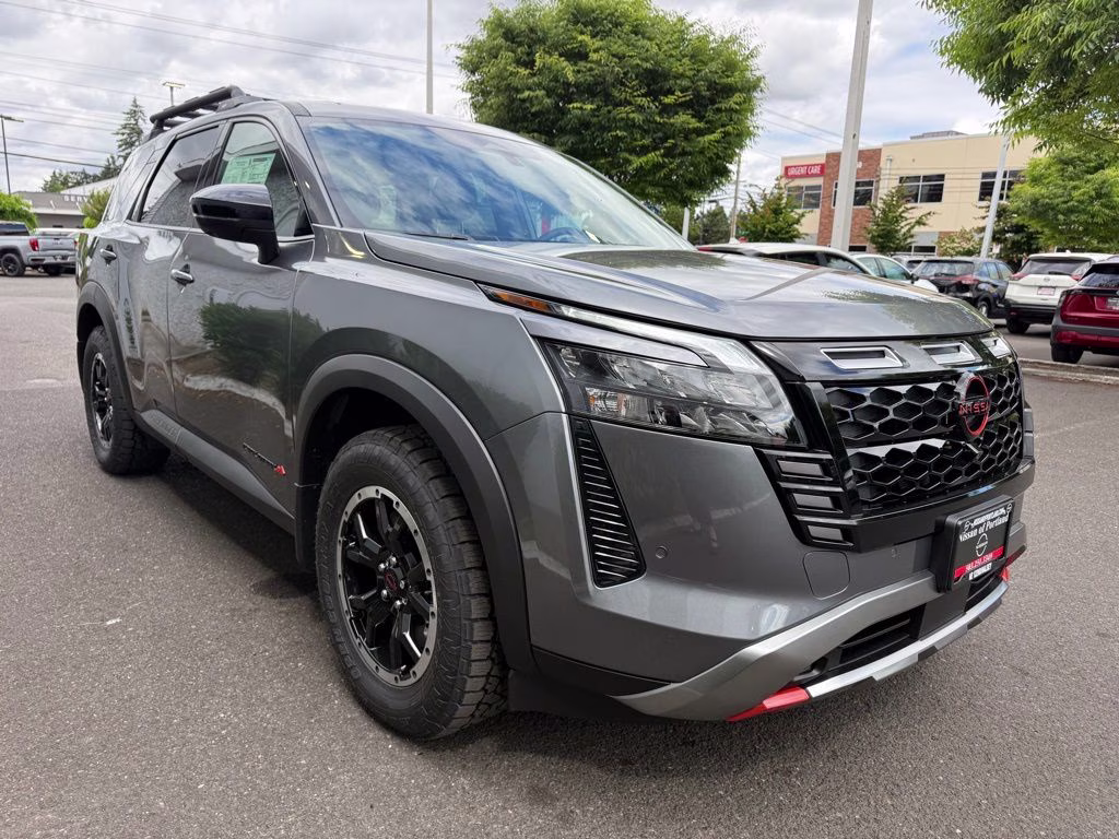 2026 Gun Metallic Nissan Pathfinder Rock Creek 4X4 SUV