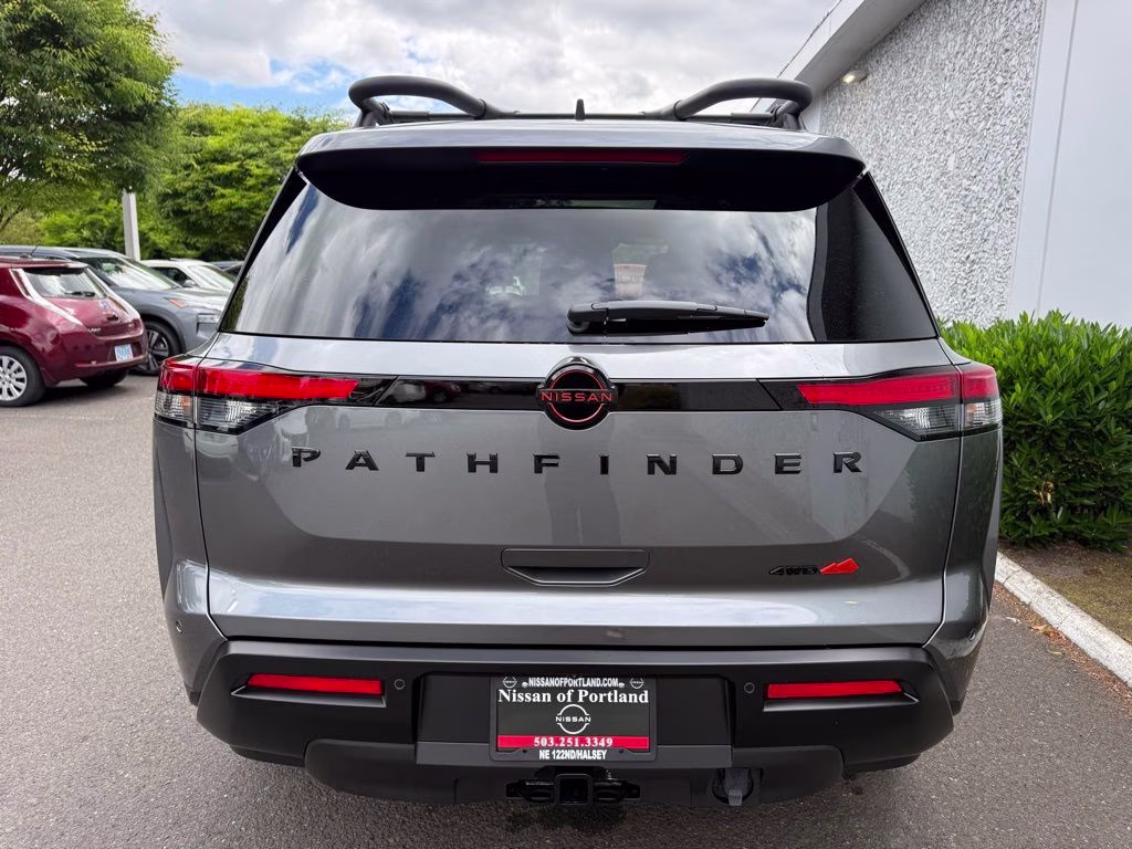 2026 Gun Metallic Nissan Pathfinder Rock Creek 4X4 SUV