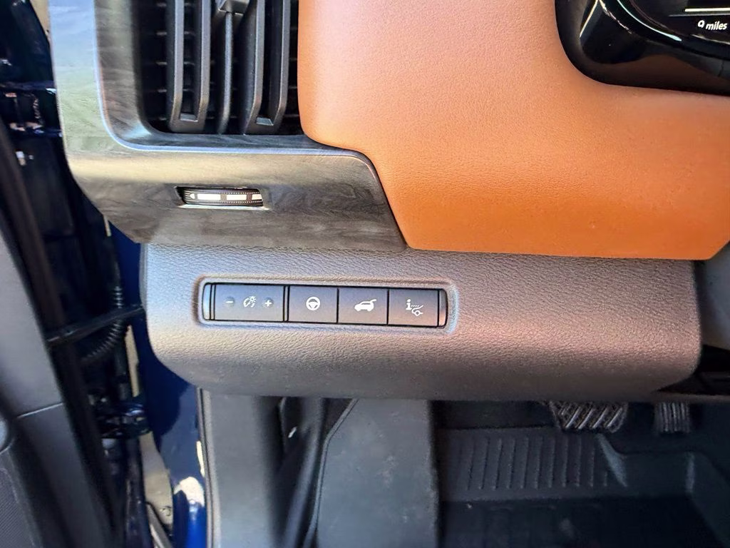 2026 Deep Ocean Blue Pearl Nissan Pathfinder Platinum 4X4 SUV