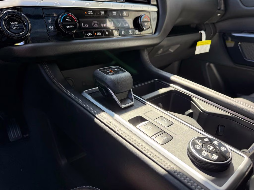 2026 Baltic Teal/Super Black Nissan Pathfinder Platinum 4X4 SUV