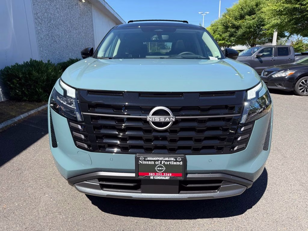 2026 Baltic Teal/Super Black Nissan Pathfinder Platinum 4X4 SUV
