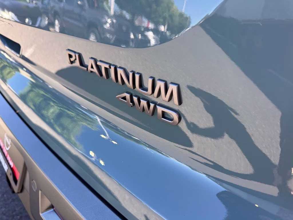 2026 Baltic Teal/Super Black Nissan Pathfinder Platinum 4X4 SUV