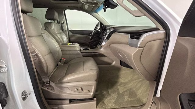 2016 Summit White GMC Yukon SLT 4X4 SUV