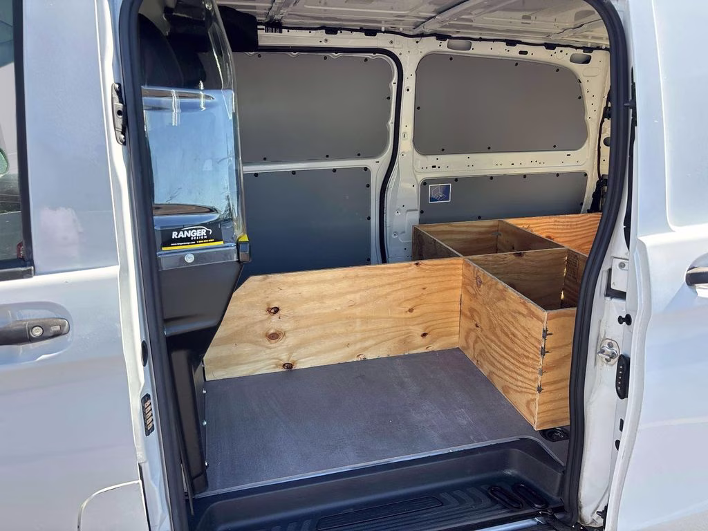2021 White Mercedes-Benz Metris Cargo RWD Van