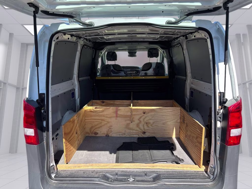 2021 White Mercedes-Benz Metris Cargo RWD Van
