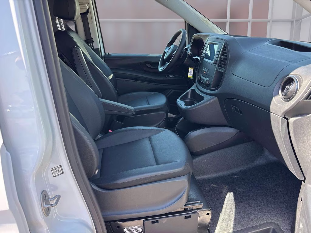 2021 White Mercedes-Benz Metris Cargo RWD Van