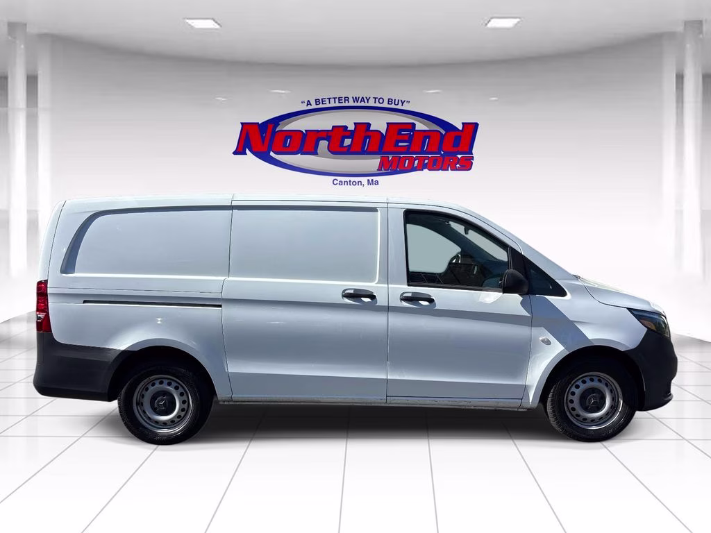 2021 White Mercedes-Benz Metris Cargo RWD Van