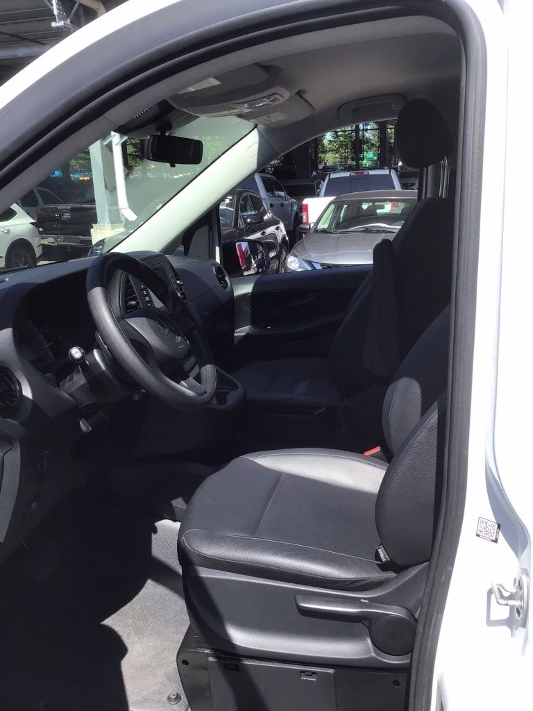 2021 White Mercedes-Benz Metris Cargo RWD Van