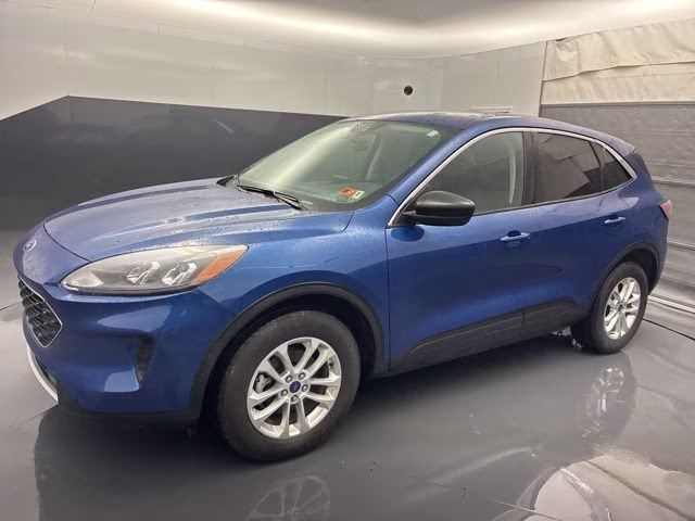 2022 Blue Metallic Ford Escape SE AWD SUV