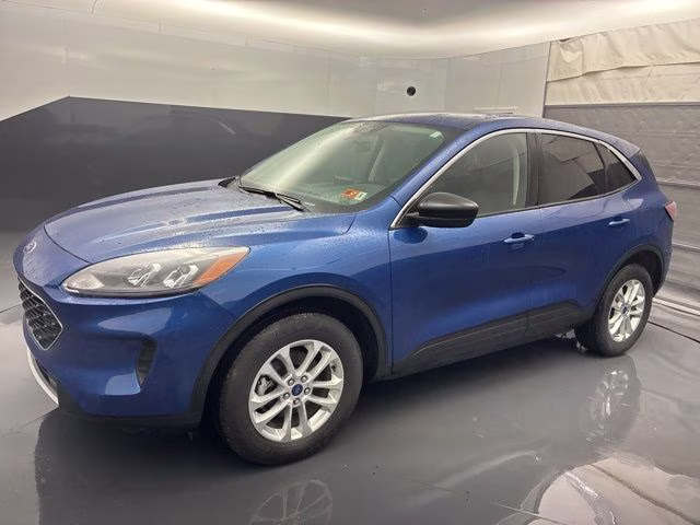 2022 Blue Metallic Ford Escape SE AWD SUV