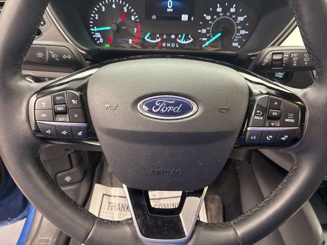 2022 Blue Metallic Ford Escape SE AWD SUV