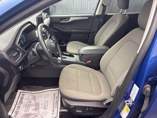 2022 Blue Metallic Ford Escape SE AWD SUV