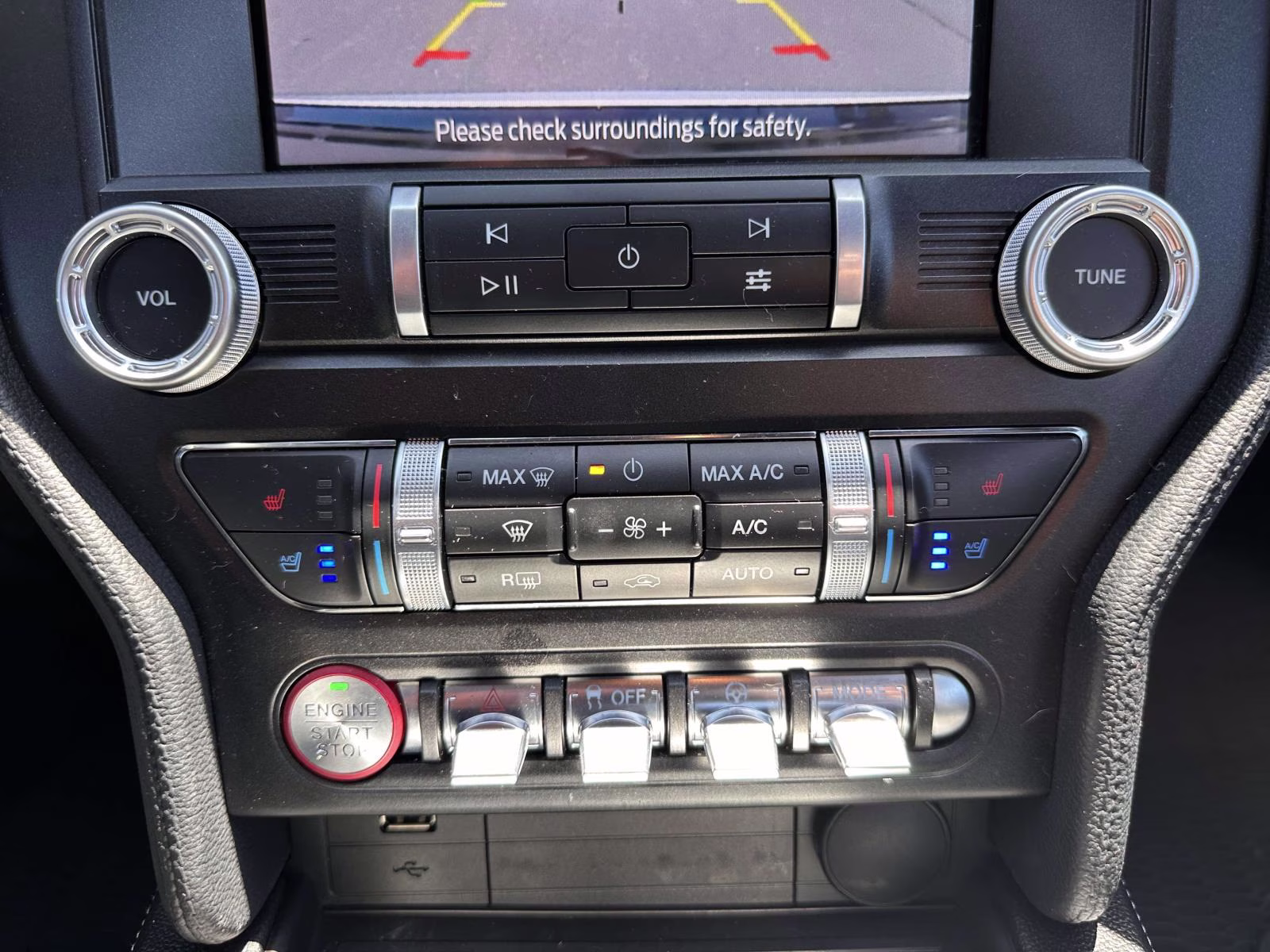 2023 Oxford White Ford Mustang EcoBoost Premium Fastback RWD Sedan