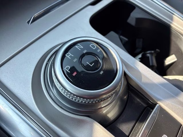 2023 Silver Metallic Ford Explorer XLT RWD SUV