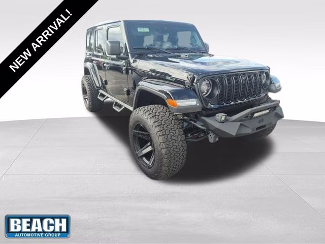 2025 Black Clearcoat Jeep Wrangler Sahara 4X4 SUV