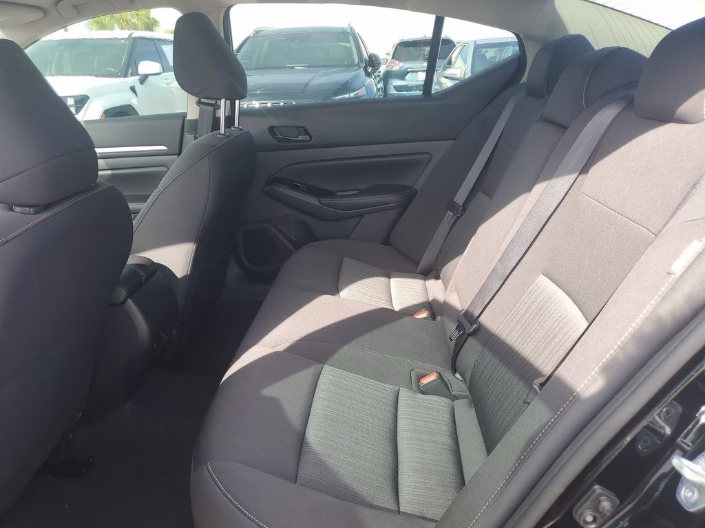 2023 Super Black Clearcoat Nissan Altima 2.5 SV FWD Sedan