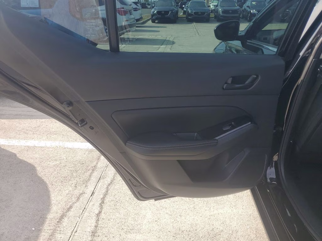 2023 Super Black Clearcoat Nissan Altima 2.5 SV FWD Sedan