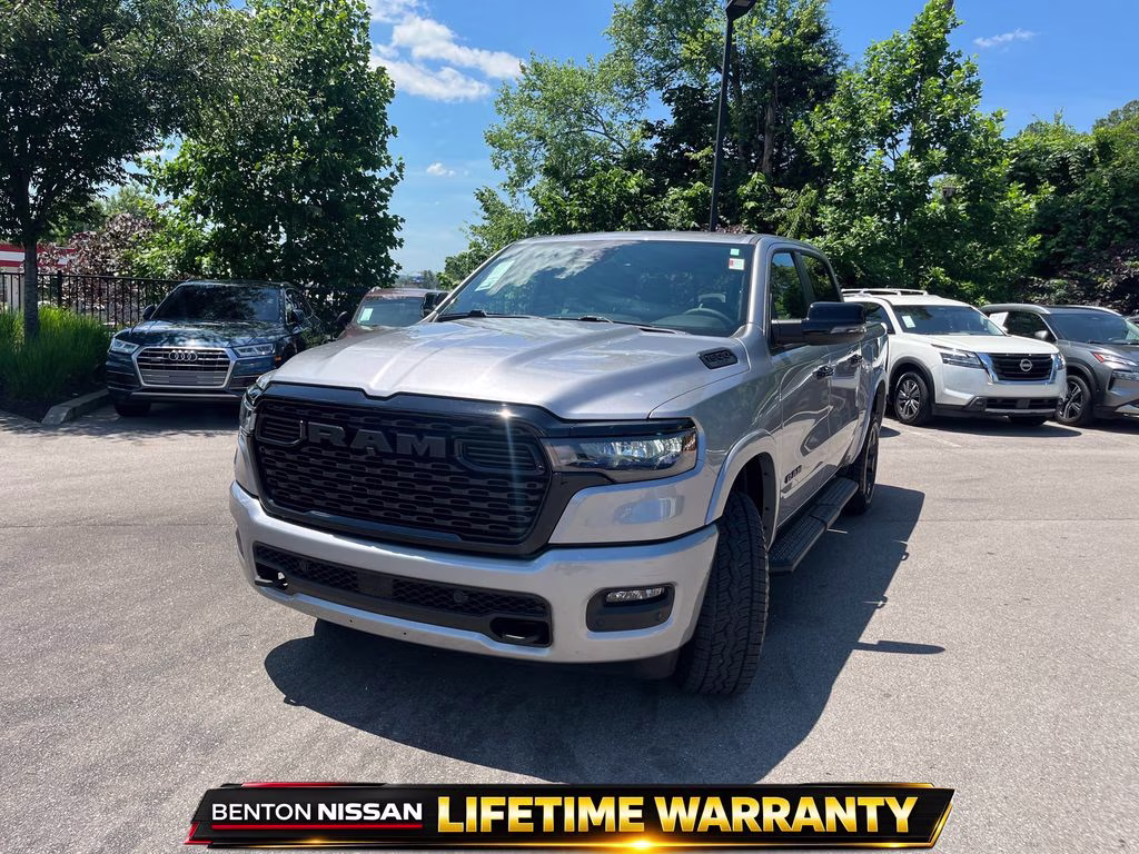 2025 Billet Silver Metallic Clearcoat Ram 1500 Big Horn/Lone Star 4X4 Truck