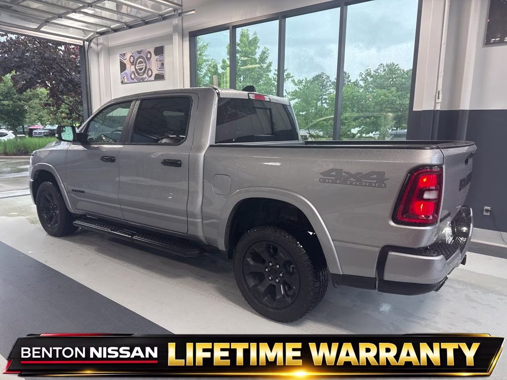 2025 Billet Silver Metallic Clearcoat Ram 1500 Big Horn/Lone Star 4X4 Truck