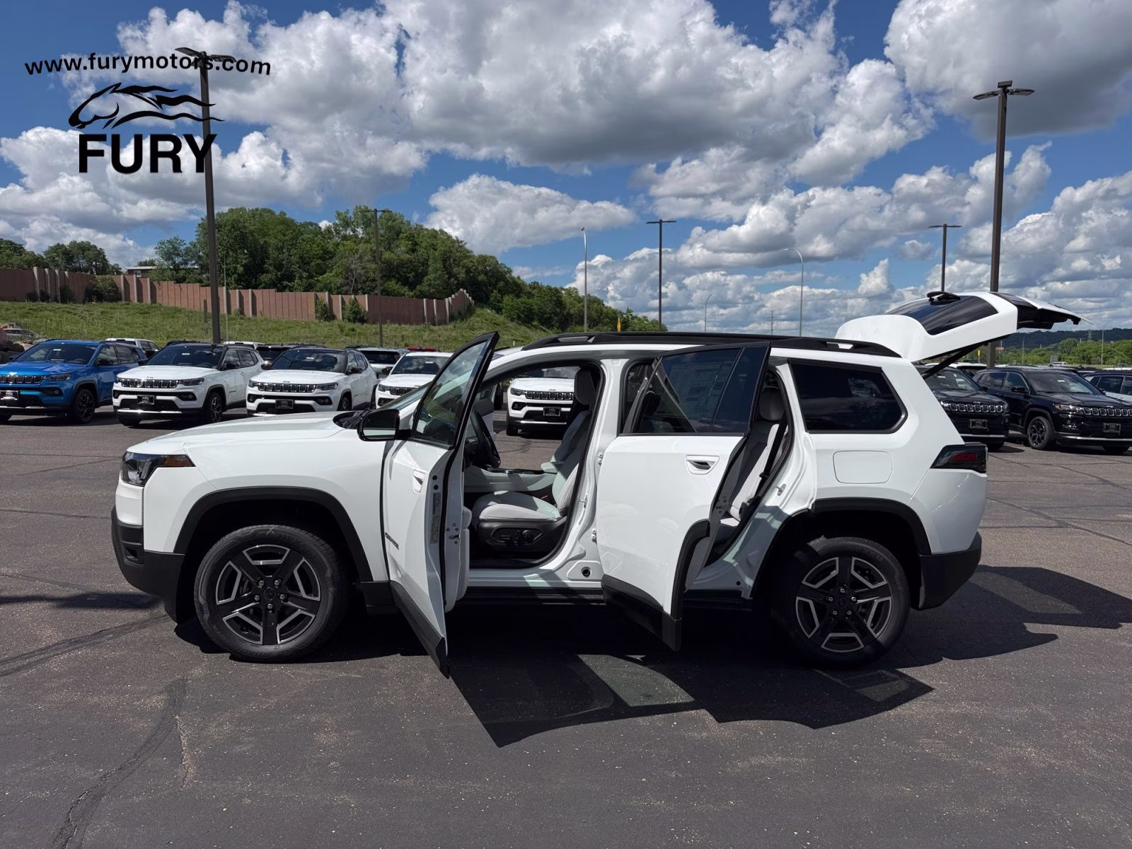 2026 Bright White Clearcoat Jeep Cherokee Limited 4X4 SUV