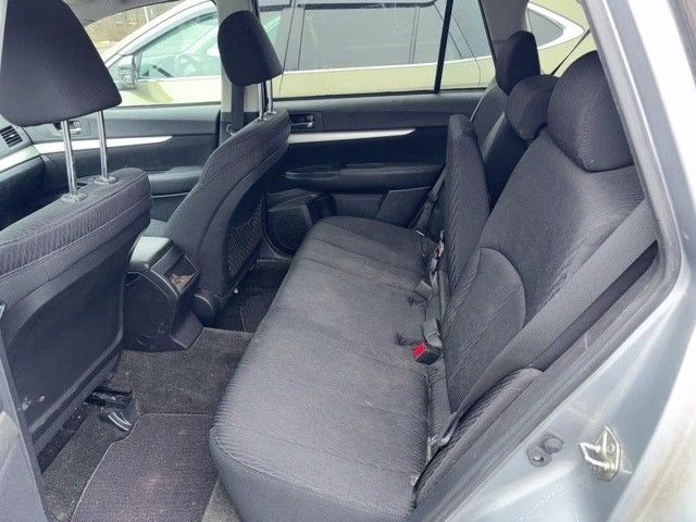 2012 Ice Silver Metallic Subaru Outback 2.5i Premium AWD SUV