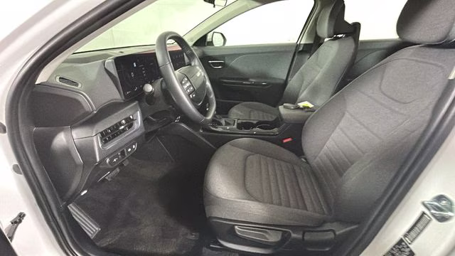 2025 Snow White Pearl Kia K4 EX FWD Sedan