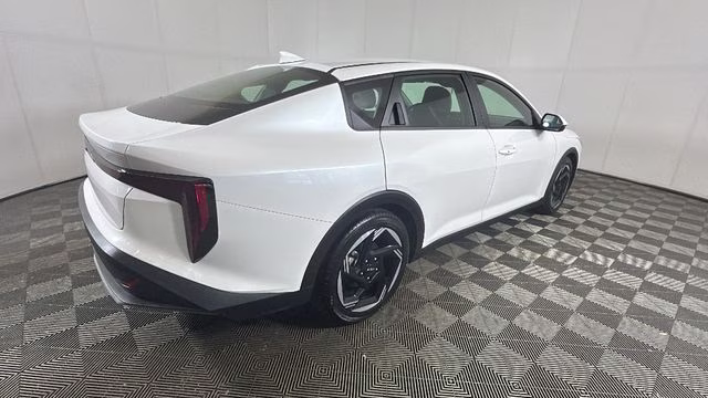 2025 Snow White Pearl Kia K4 EX FWD Sedan