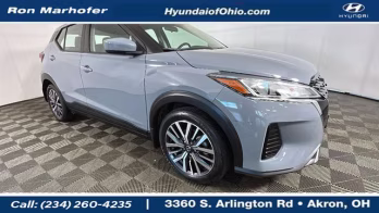 2021 Boulder Gray Pearl Nissan Kicks SV FWD SUV