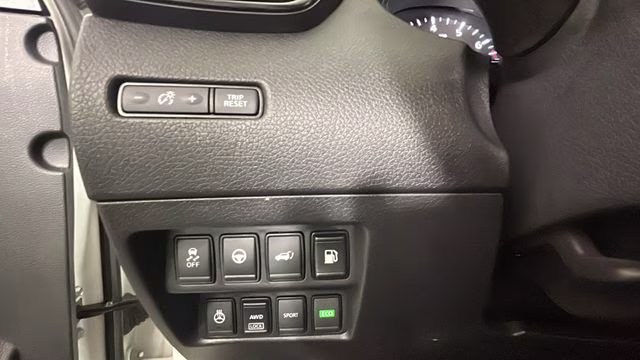 2020 White Nissan Rogue S AWD SUV