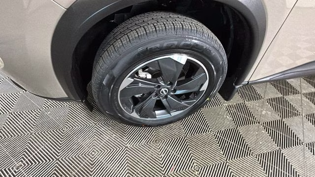 2024 Baja Storm Metallic Nissan Rogue SV AWD SUV
