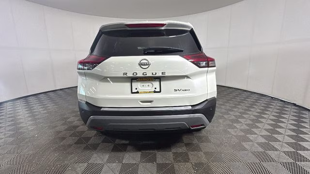 2023 Pearl White Tricoat Nissan Rogue SV AWD SUV
