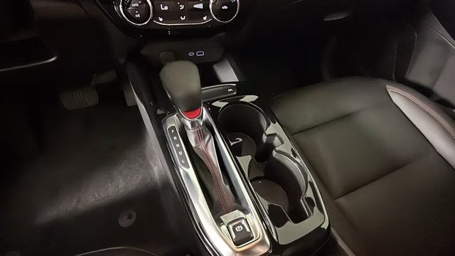 2024 Mosaic Black Metallic Chevrolet Trax 2RS FWD SUV