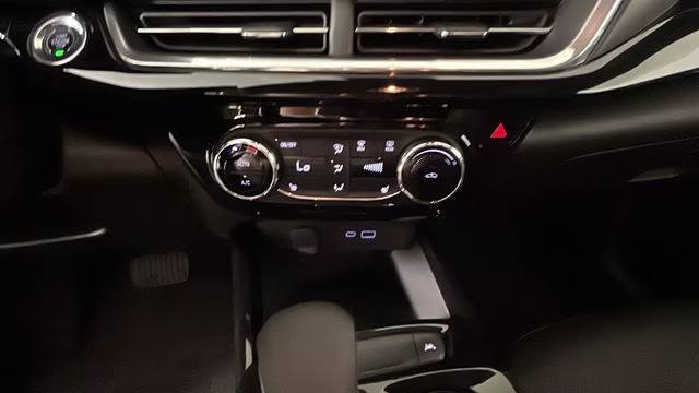 2024 Mosaic Black Metallic Chevrolet Trax 2RS FWD SUV