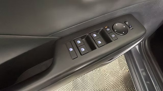 2024 Ecotronic Gray Pearl Hyundai Kona Limited FWD SUV