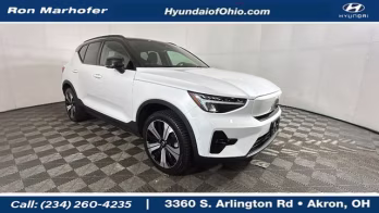 2023 White Volvo XC40 Recharge Pure Electric Twin Plus AWD SUV