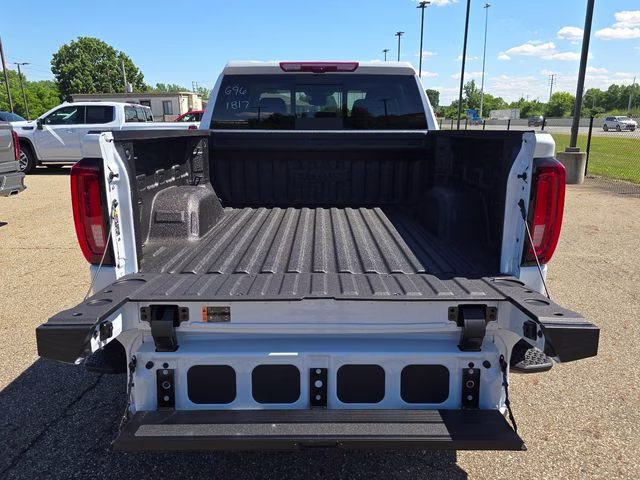 2026 Glacier White Tricoat GMC Sierra 1500 Denali 4X4 Truck